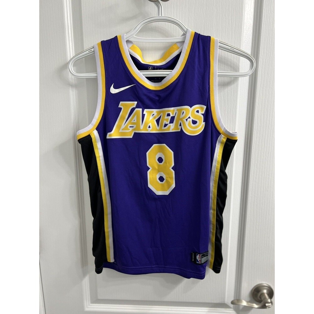Nike Kobe Bryant Lakers #8 Swingman Jersey Purple Black AV3701-504 XL 52‎